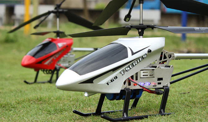 Remote Control Helicopter - Rechargeable Toy Drone